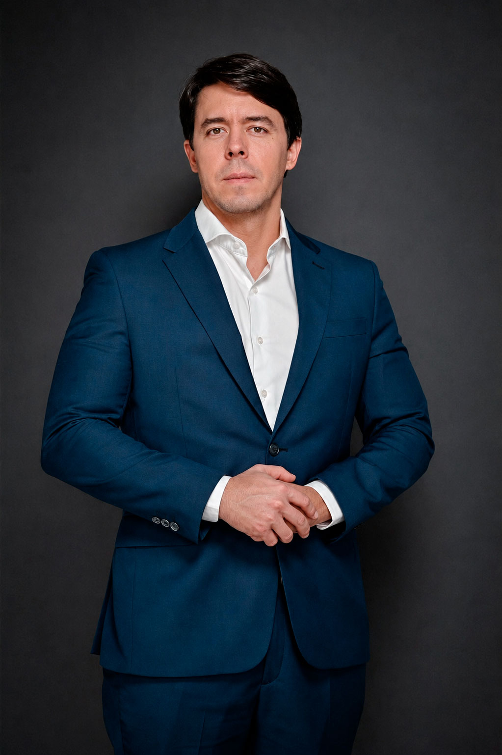 Dr. Mateus Souto, cirurgião plástico